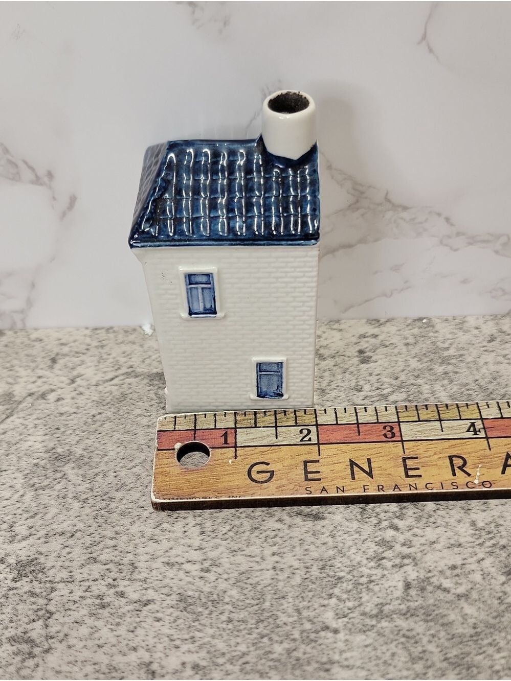 Vintage KLM Blue Delft House #26 House of Hague - Picture 9 of 9